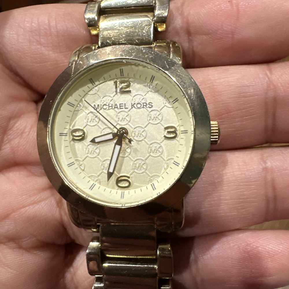 *Running* Michael Kors MK3158  Gold Tone Stainless Women's Watch For Small Wrist